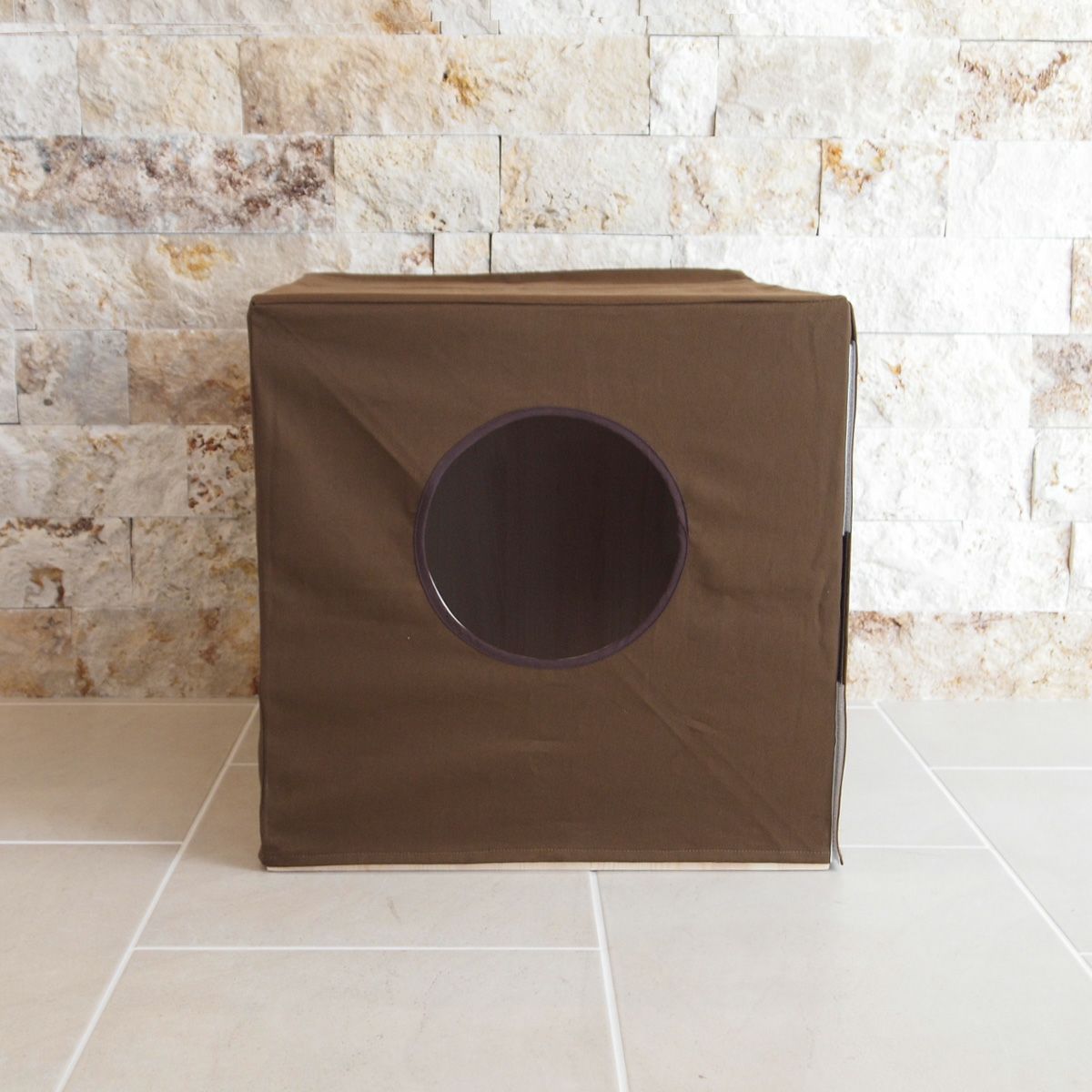 おしゃれな猫用インテリア家具。猫用トイレカバー