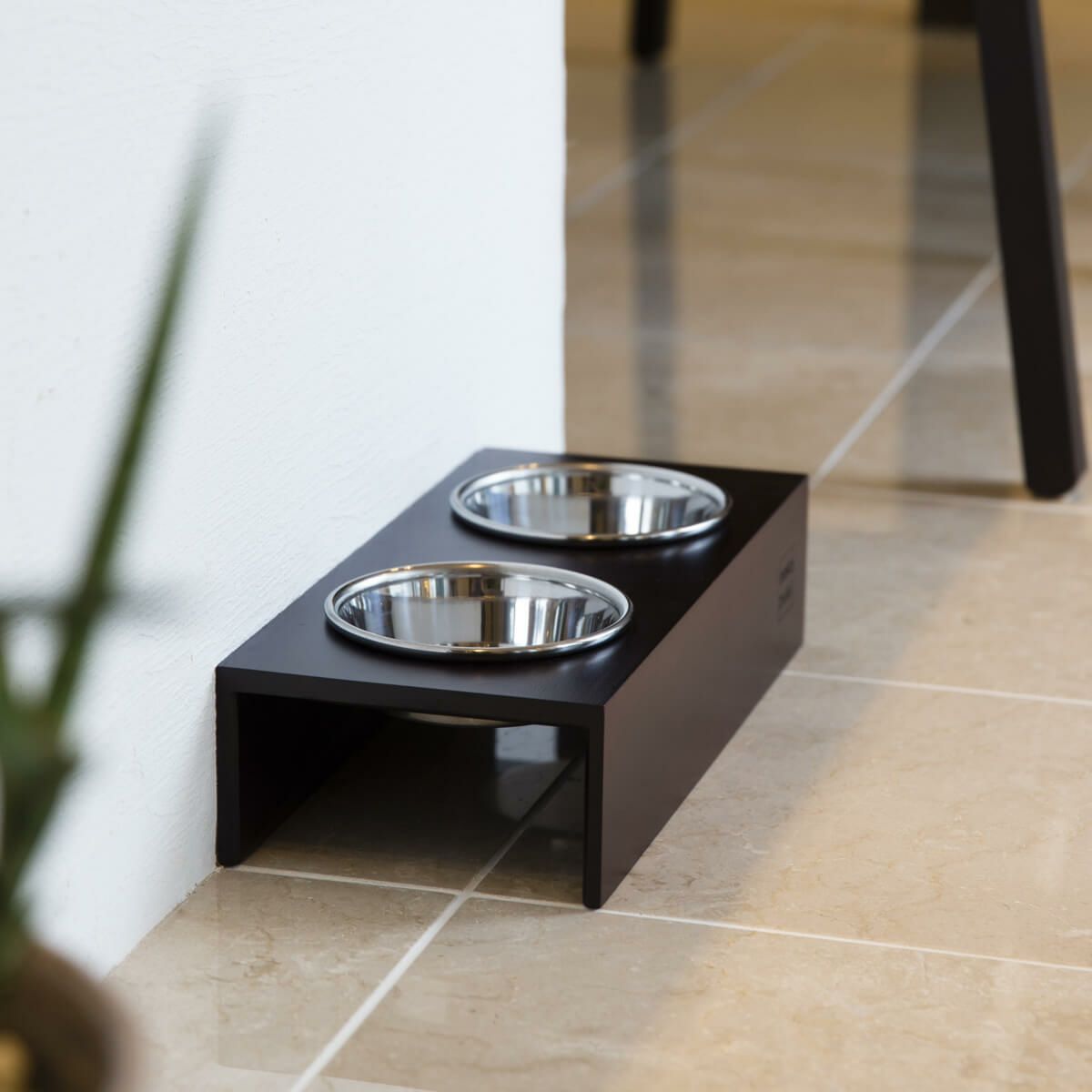 熟練職人が作った日本製のステンレス製食器。猫用ステンレス食器