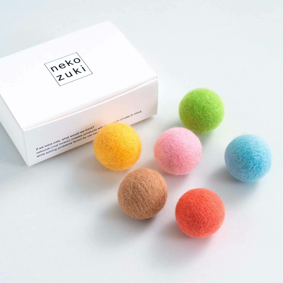 猫さんへのギフトに。猫用おもちゃねこずきころころ
