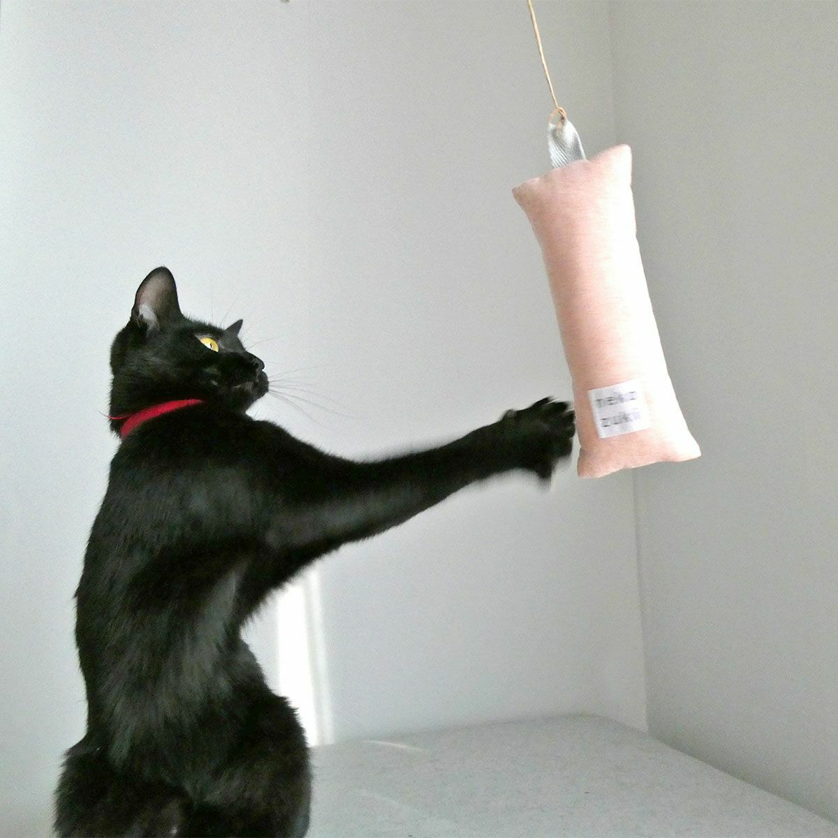 またたび不使用。猫用おもちゃこねこけりけり