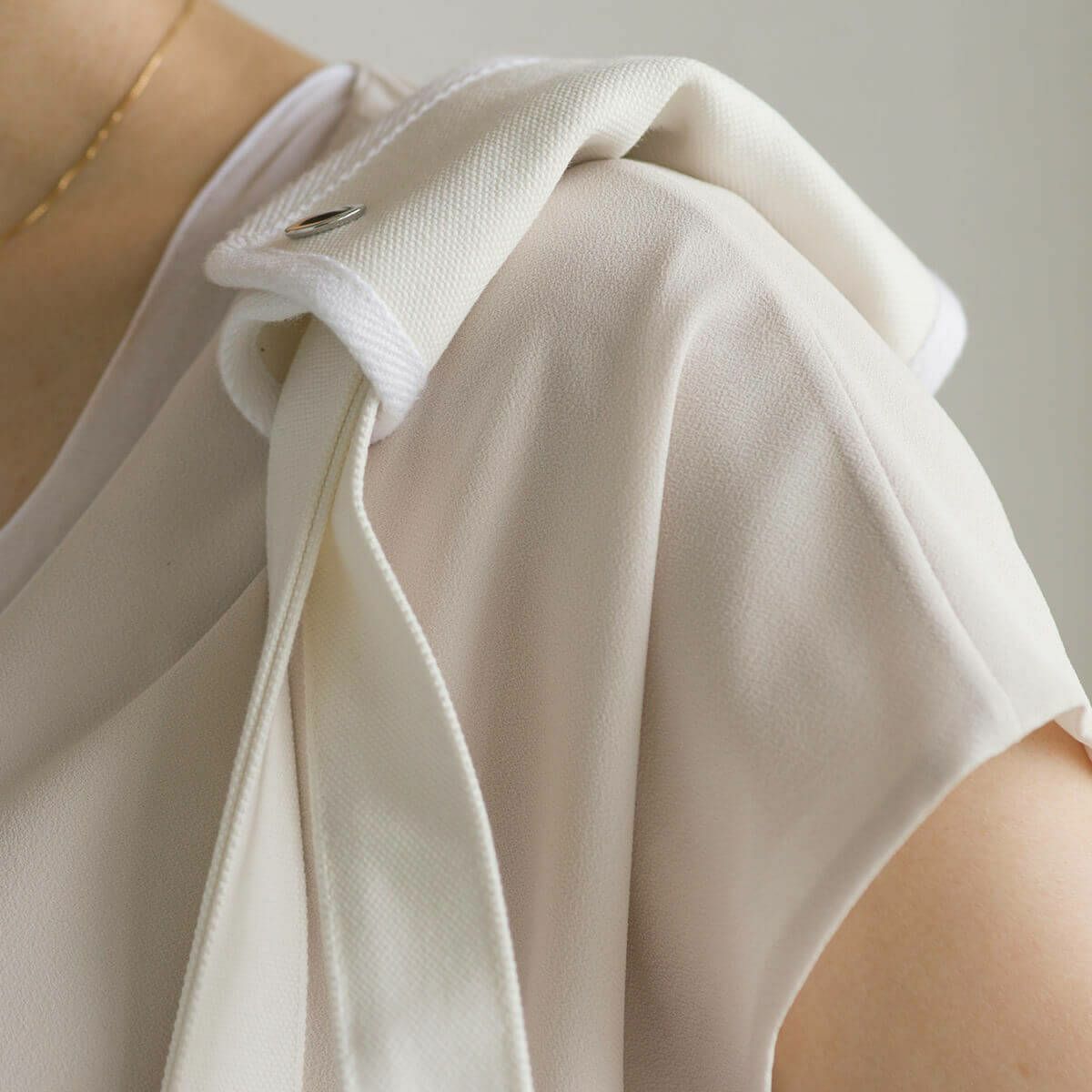 猫さんの習性を活かした思わず入ってみたくなるキャリーバッグの名入れ付ねこずきなトート