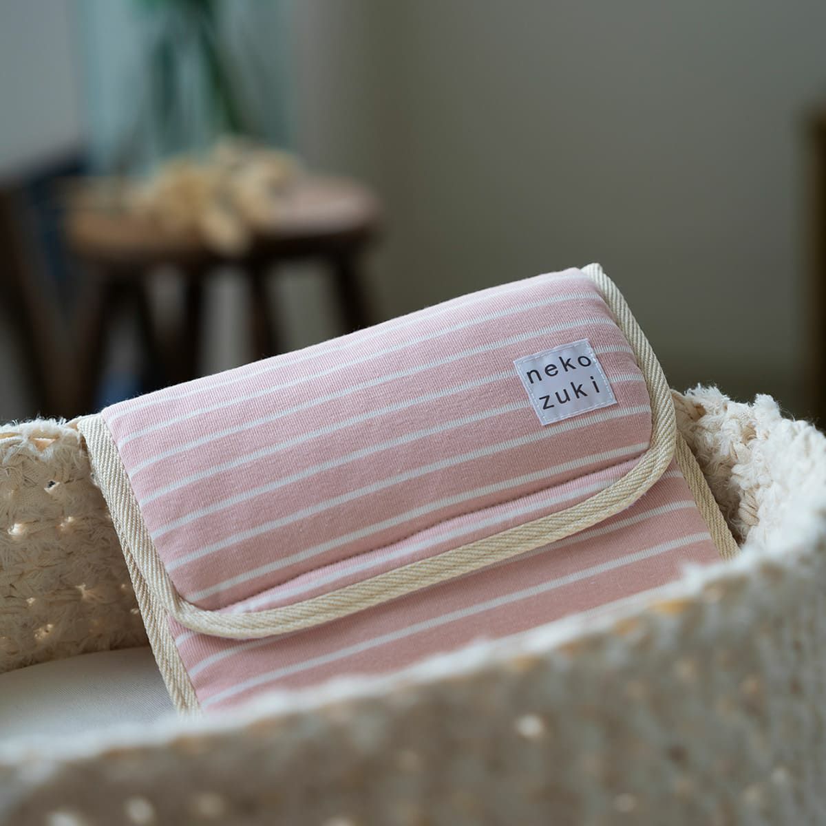 電気を使わない、あったか防寒グッズ。ぽかぽかマットPOCKET